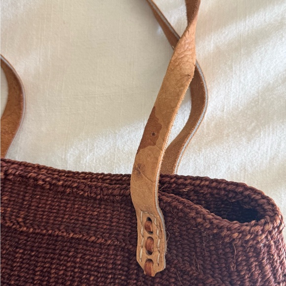 Vintage Brown Sisal Woven Tote Bag - Picture 4 of 11
